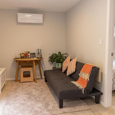 Back Garden Flat With Free On Street Parking And Fiber Wifi - 15 Mins To Ferry, Stadium, Cbd ウェリントン エクステリア 写真