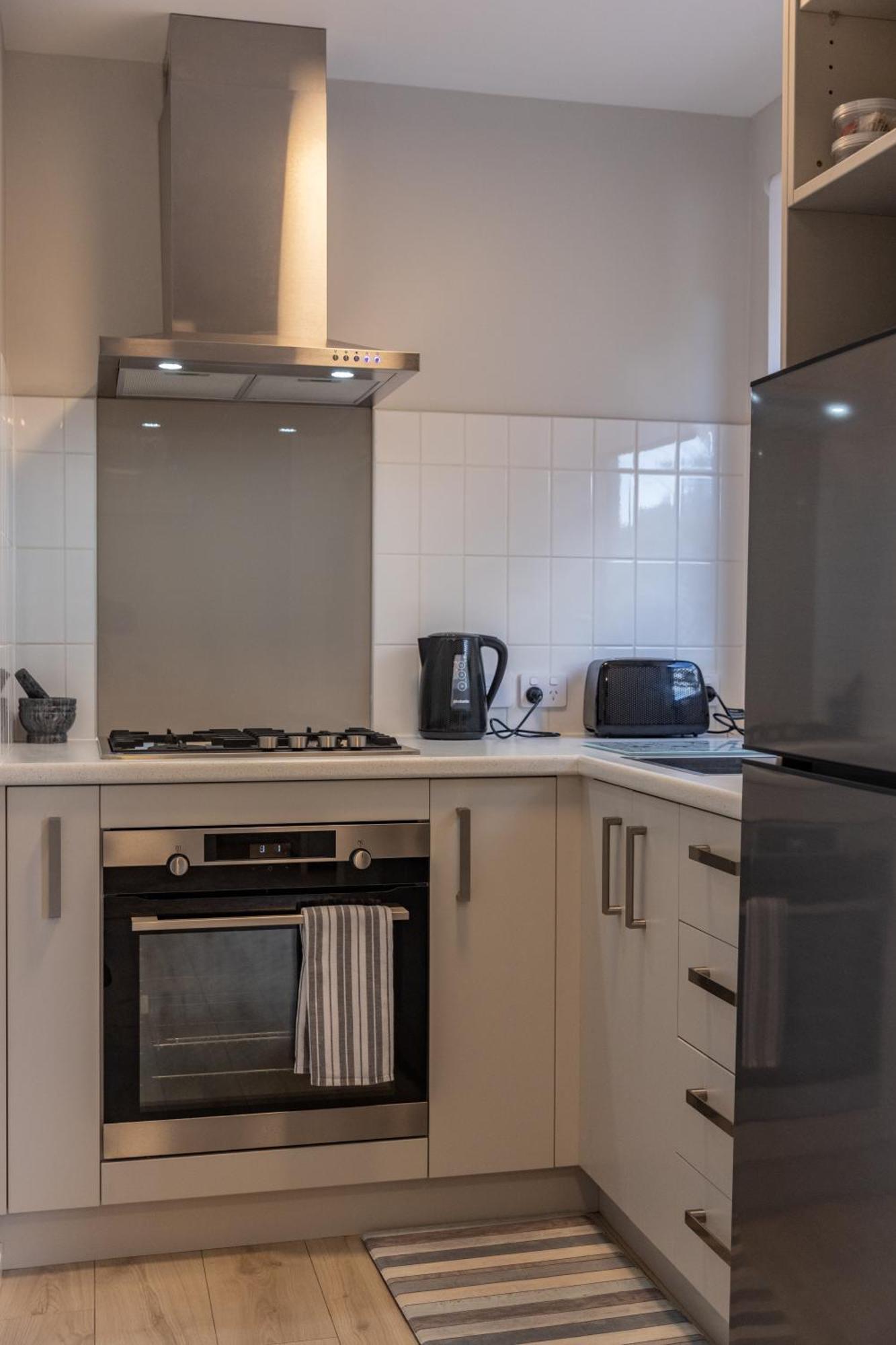 Back Garden Flat With Free On Street Parking And Fiber Wifi - 15 Mins To Ferry, Stadium, Cbd ウェリントン エクステリア 写真