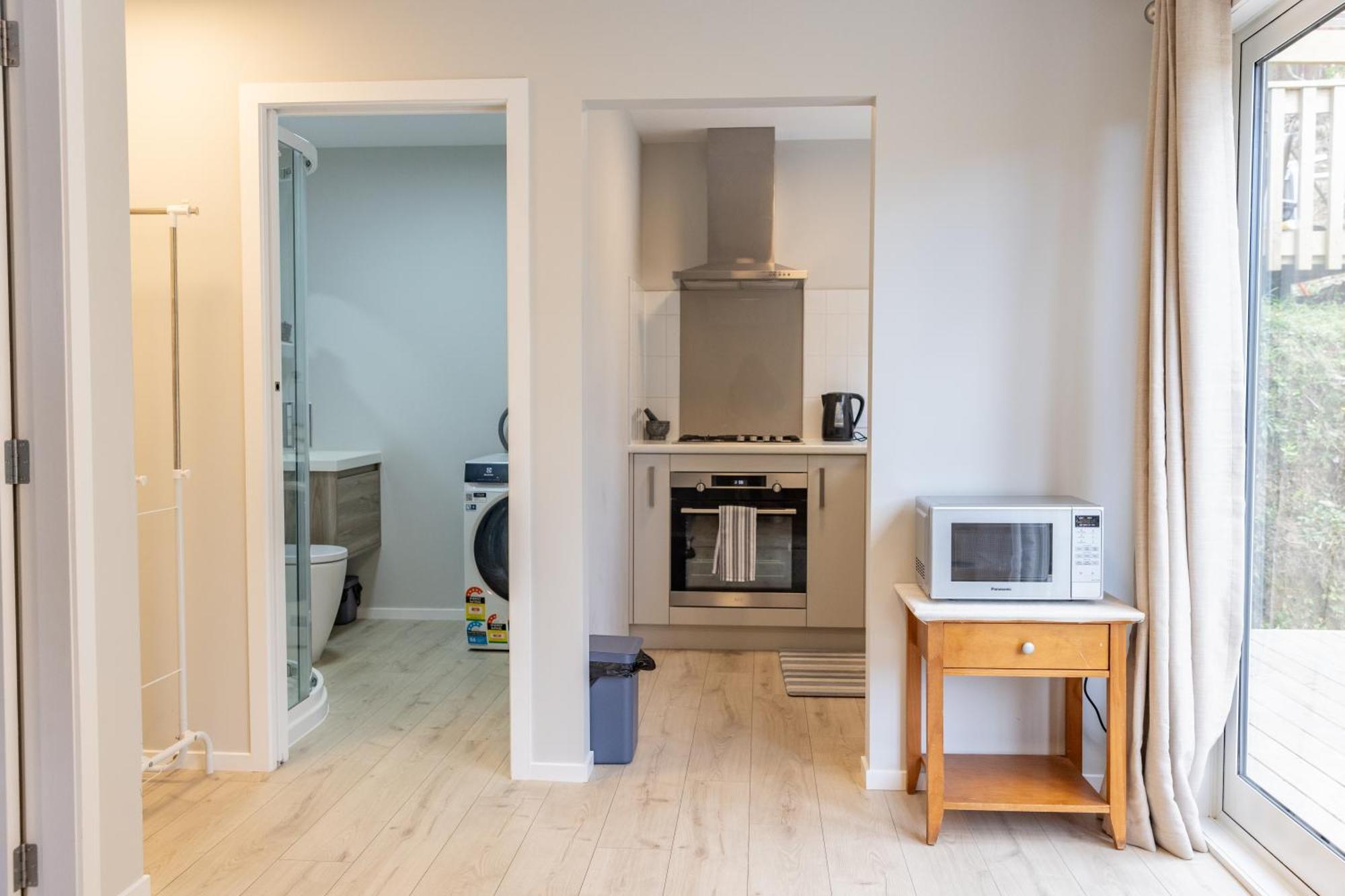 Back Garden Flat With Free On Street Parking And Fiber Wifi - 15 Mins To Ferry, Stadium, Cbd ウェリントン エクステリア 写真